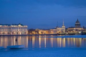 رودخانه‌ی یخ زده نوا سنت پترزبورگ- Neva river saint petersburg