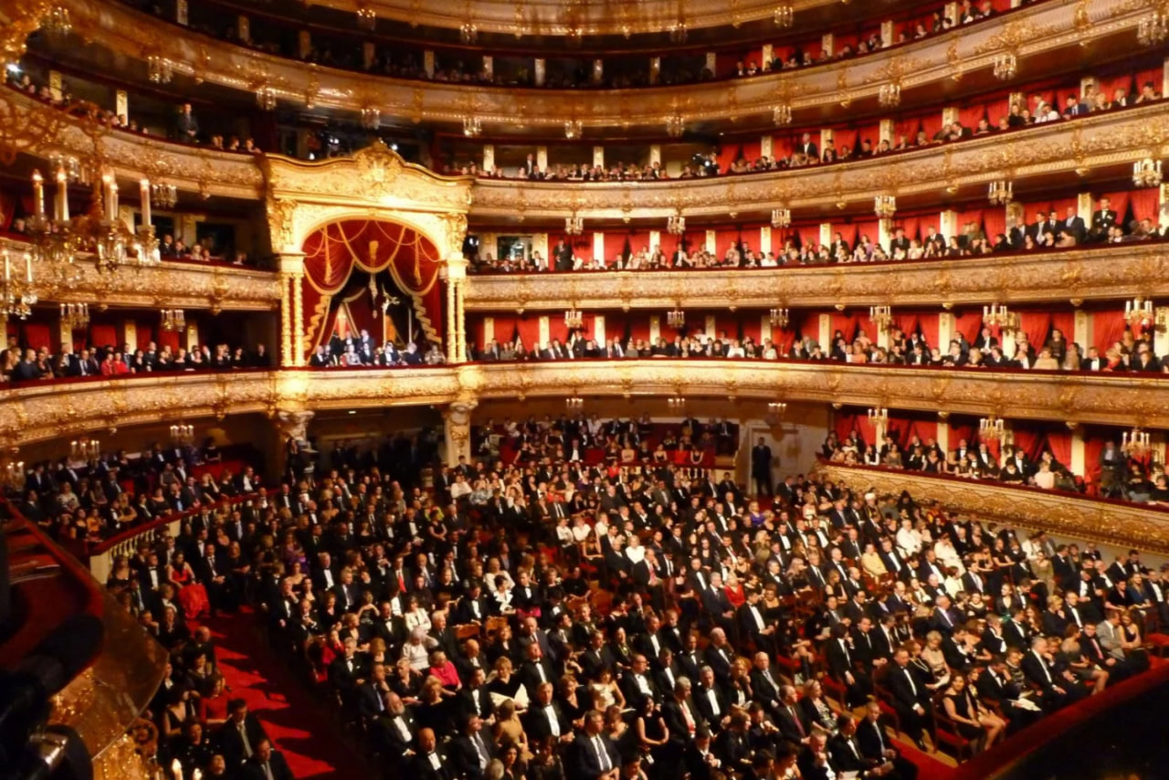 The Bolshoi Theatre, moscow, russia- تئاتر باله بولشوی، مسکو، روسیه