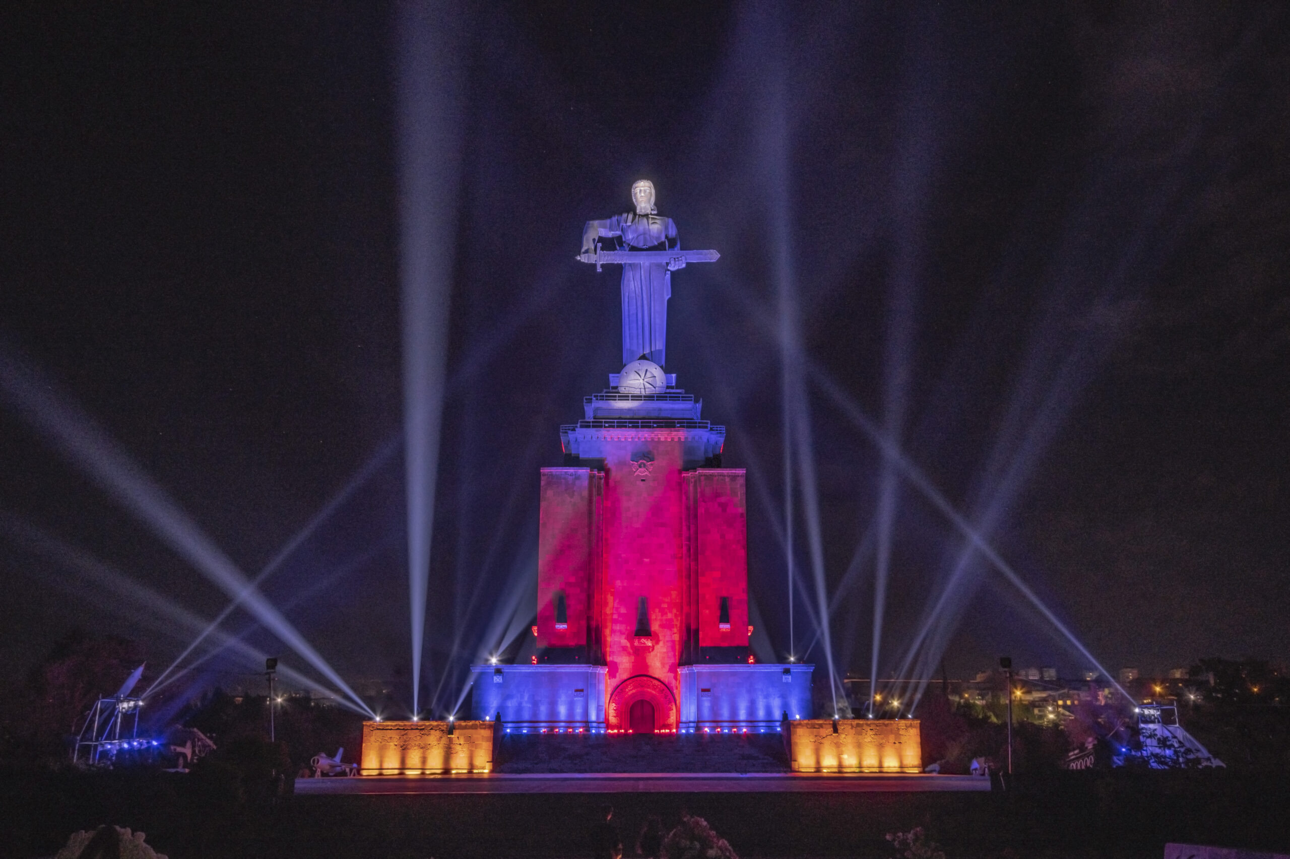 Mother_Armenia_statue_in_Victory_Park_of_Yerevan_on_Victory_Day_May_9_2021