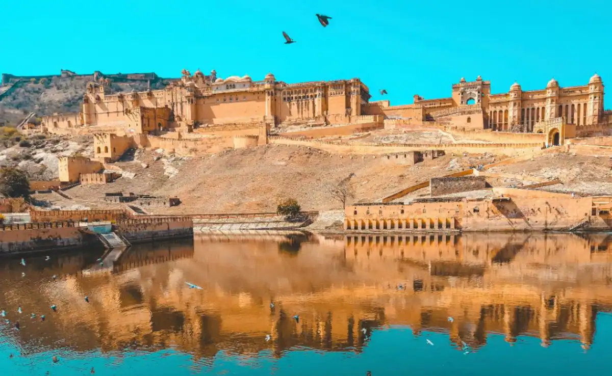 ohq4acdc_amer-fort_625x300_18_July_25